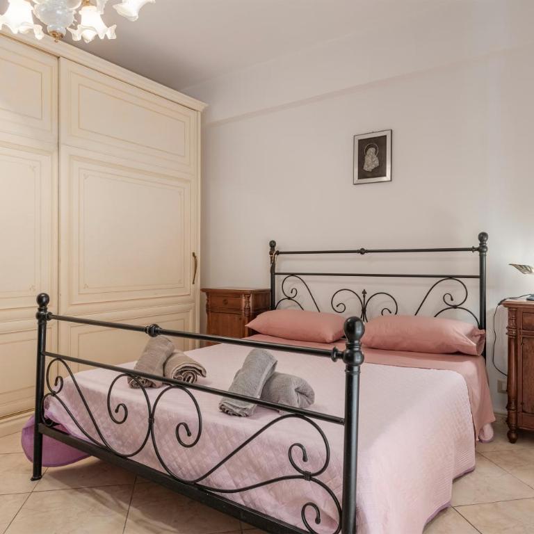 Casa Blanco - Two-Bedroom House - 10