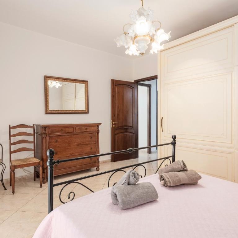 Casa Blanco - Two-Bedroom House - 11