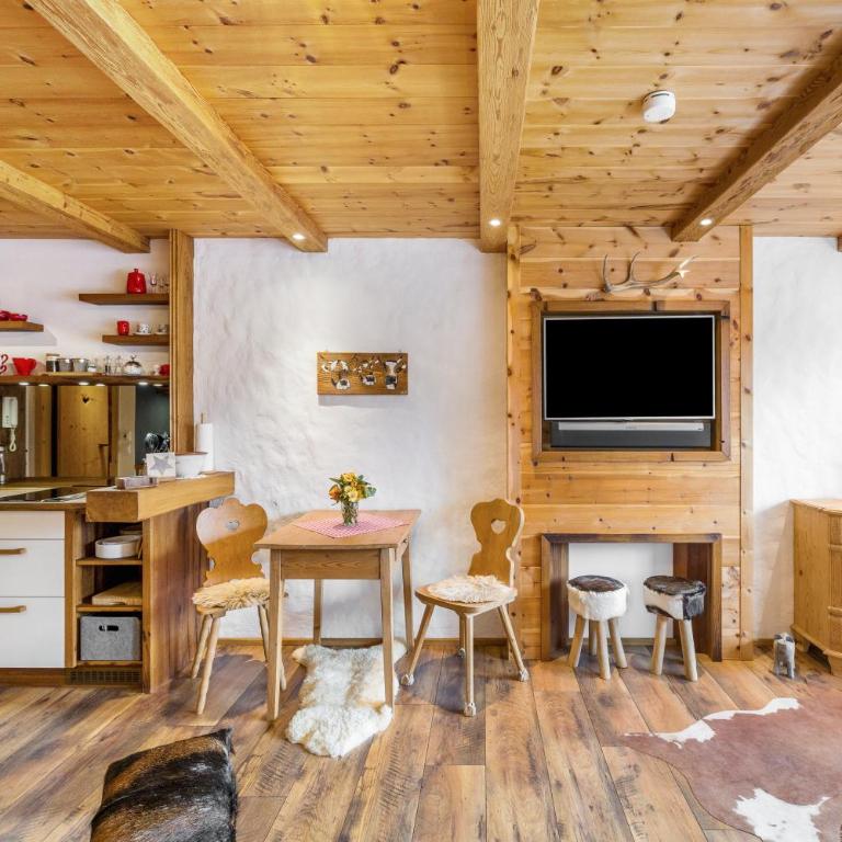 Chalet Gipfelblick Inzell - Studio mit Bergblick - 12