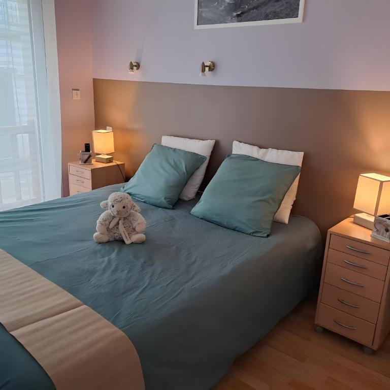 Votre Cocon à Cauterets - Appartement Supérieur - Vue sur Ville - 1