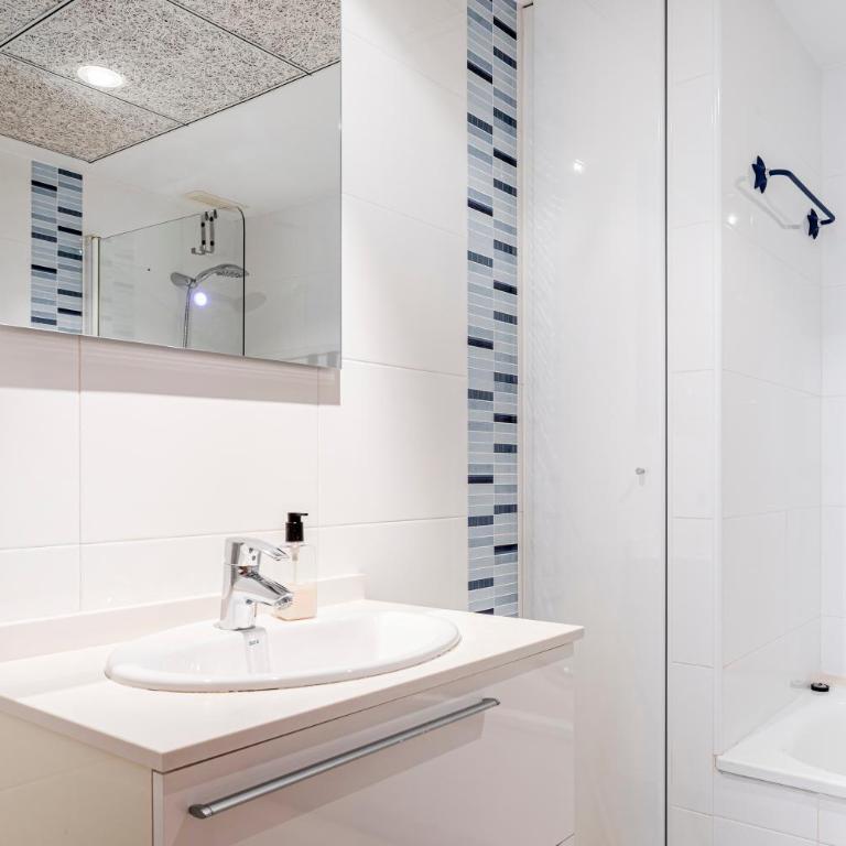 Valencia Playa - Apartamento Deluxe de 2 dormitorios con vistas al mar - 16