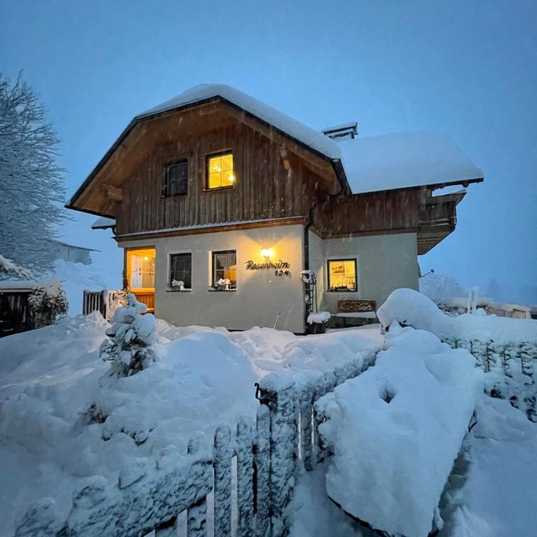 Haus Rosenheim - Premium Apartment mit 3 Schlafzimmern und Balkon - 23