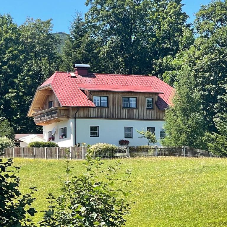 Haus Rosenheim - Premium Apartment mit 3 Schlafzimmern und Balkon - 5