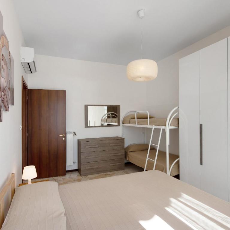 Bilocale Corosu con 2 balconi - Apartamento Superior de 1 dormitorio con balcón - 10