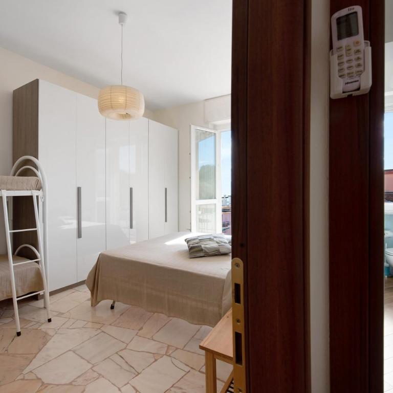 Bilocale Corosu con 2 balconi - Apartamento Superior de 1 dormitorio con balcón - 13