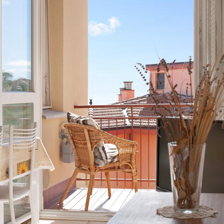Bilocale Corosu con 2 balconi - Apartamento Superior de 1 dormitorio con balcón - 5