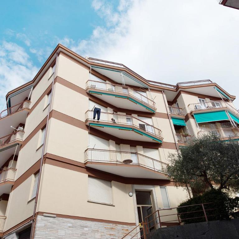 Bilocale Corosu con 2 balconi - Apartamento Superior de 1 dormitorio con balcón - 17