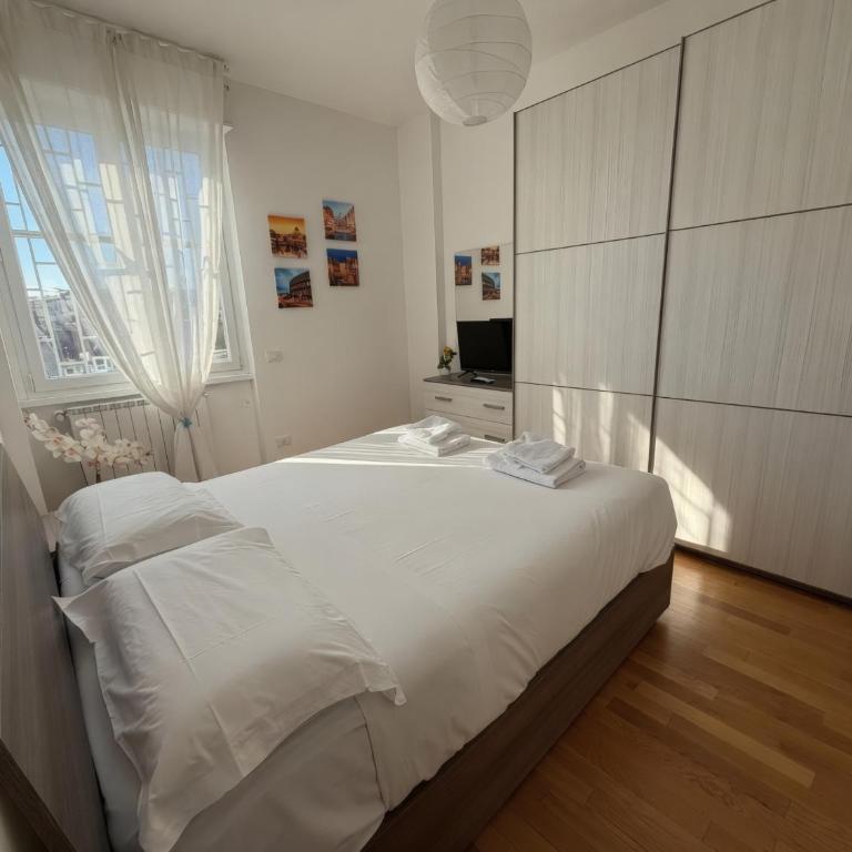 Modern Apartment near Tiburtina Station by RHR - One-Bedroom Apartment - 16