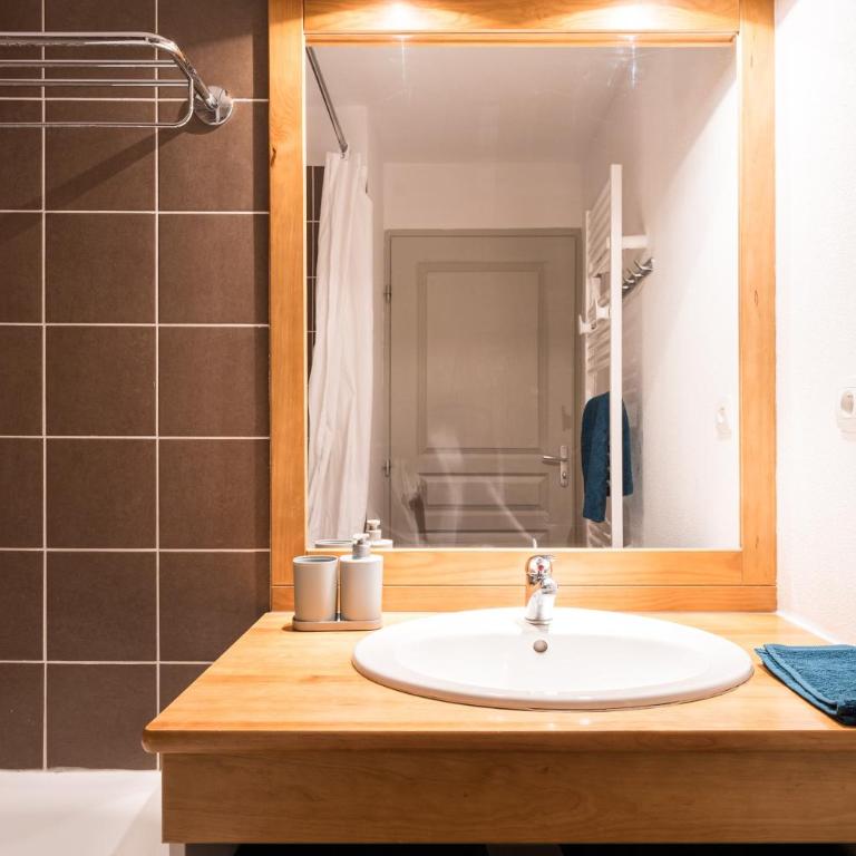 Neptune - Appartement 2 Chambres Deluxe avec Balcon - 21