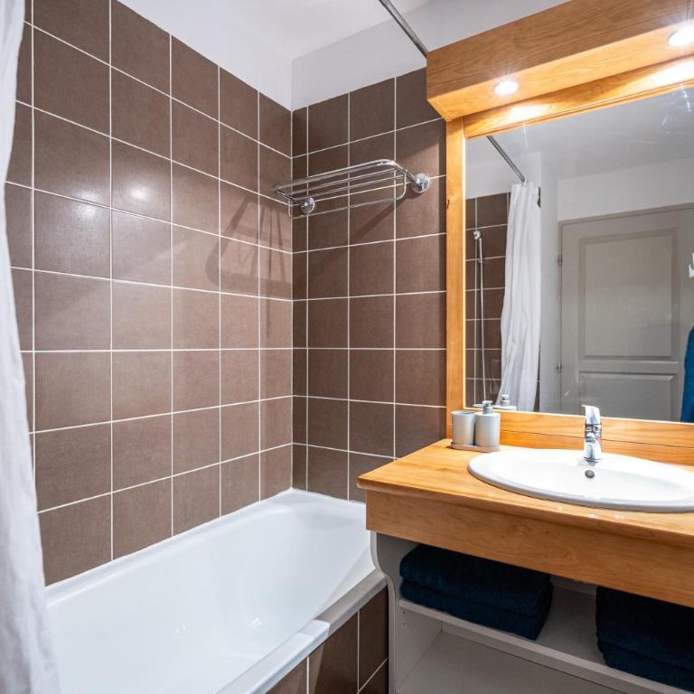 Neptune - Appartement 2 Chambres Deluxe avec Balcon - 20