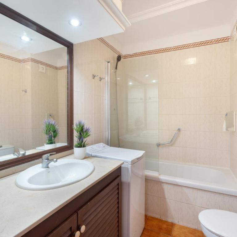 Albatros Park - Apartamento de 1 dormitorio con vistas al jardín - 18