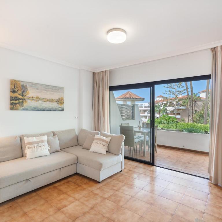 Albatros Park - Apartamento de 1 dormitorio con vistas al jardín - 3