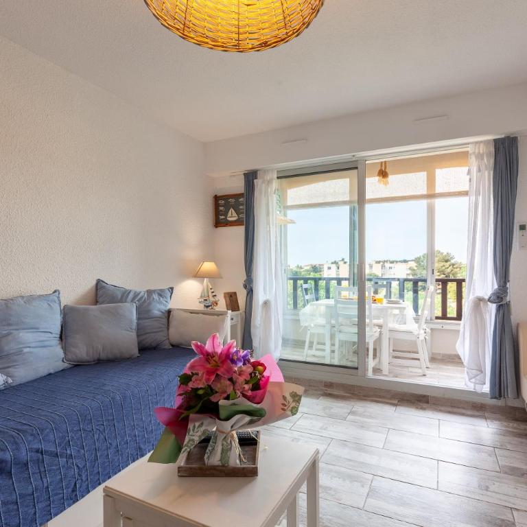 Sanary Sur Mer,Soleil Et Douceur Il - Studio with Garden View - 6