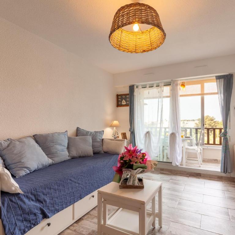 Sanary Sur Mer,Soleil Et Douceur Il - Studio with Garden View - 1