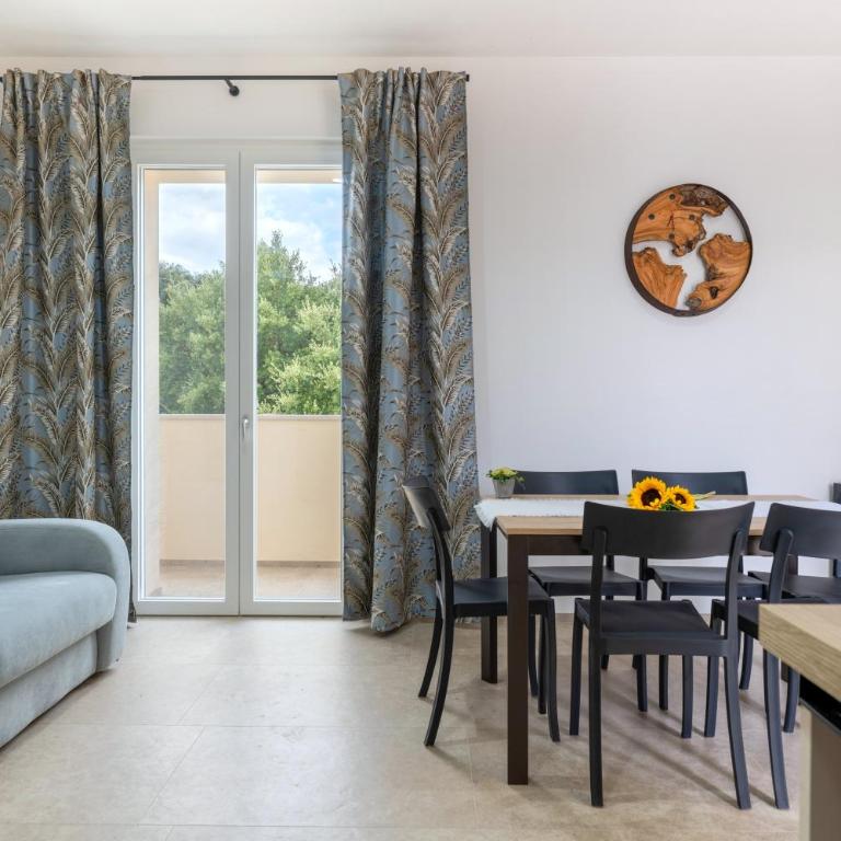 Helianthus - Villa con Vista Giardino - 4