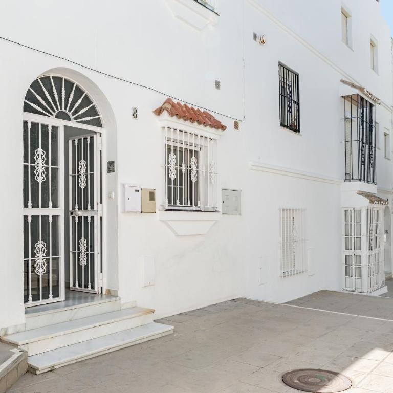 Apartamento Los Naranjos en Vejer - Habitación Cuádruple con ducha - 22
