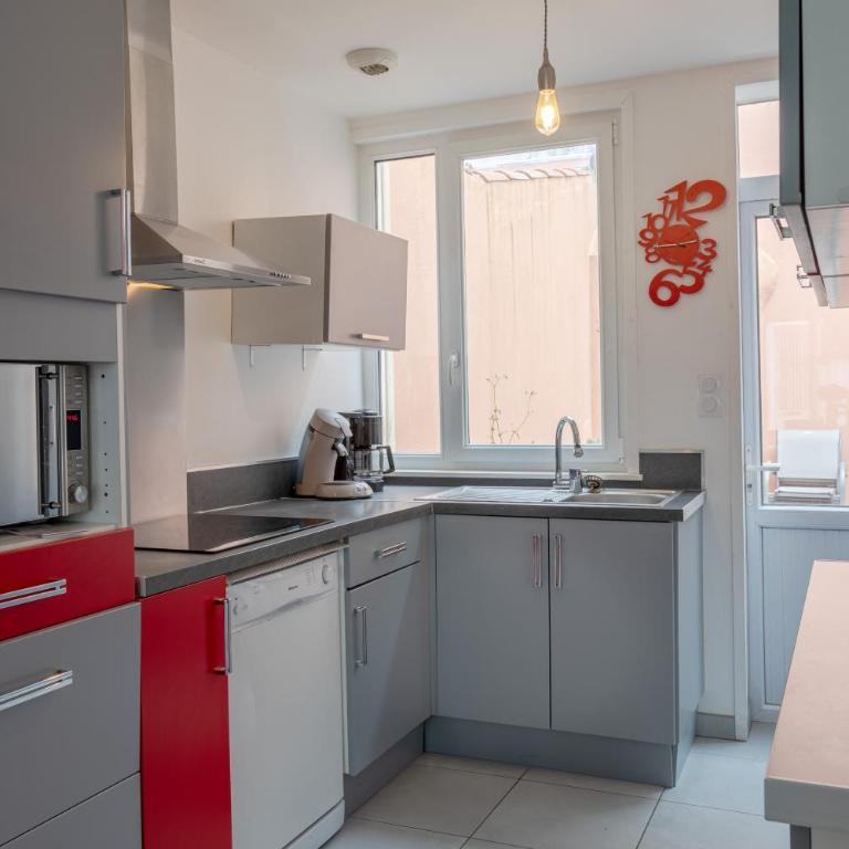 Maison de vacances familiale - Three-Bedroom House - 11