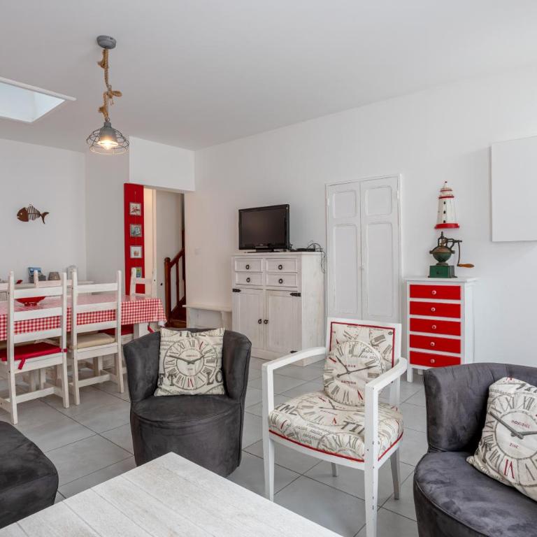 Maison de vacances familiale - Three-Bedroom House - 12