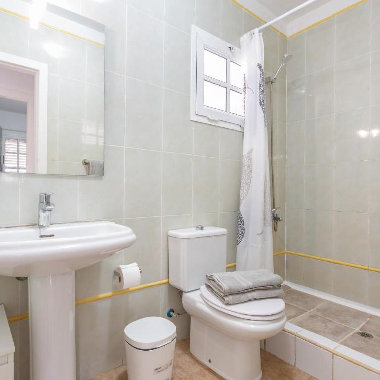 Casa vista golf - Three-Bedroom House - 11