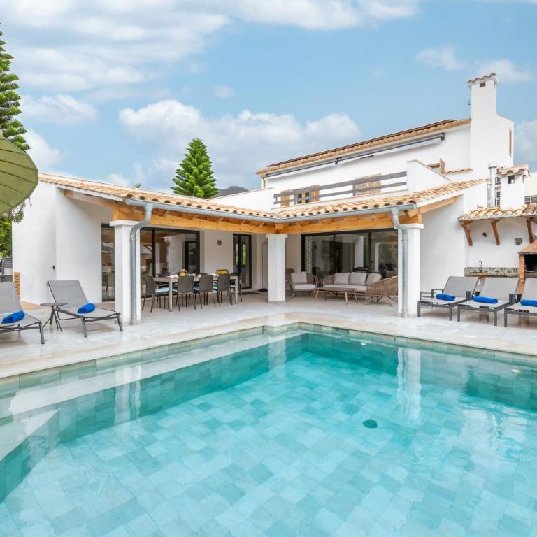 Villa Ana Puerto Pollensa - Villa with Garden View - 1