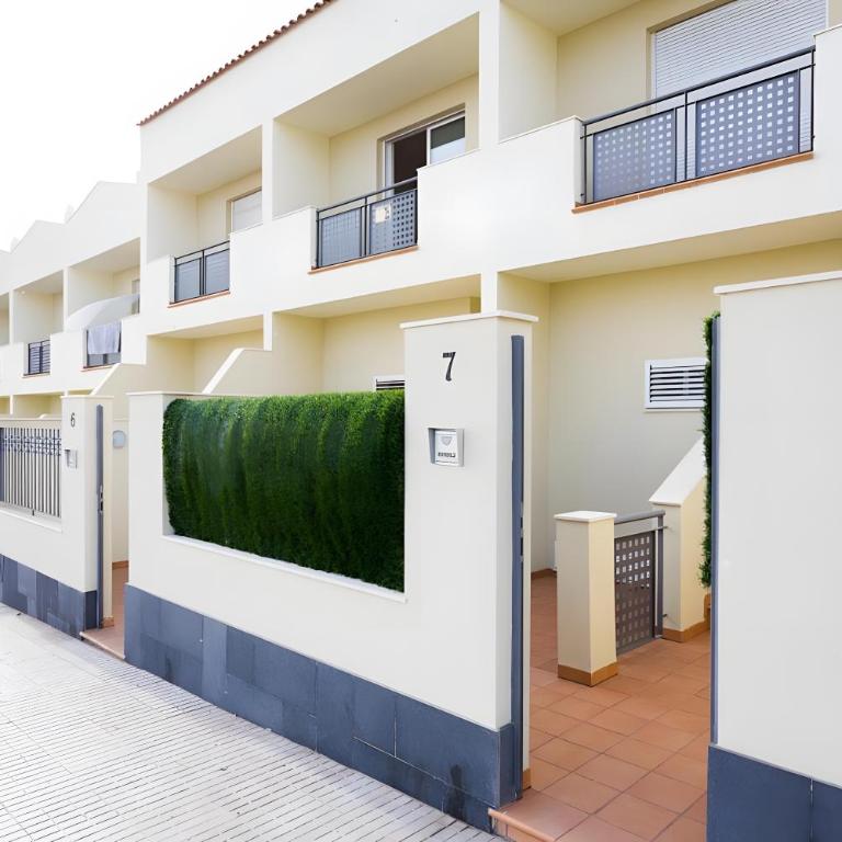 Oasis Fañabe Townhouse - Apartamento Premium de 3 dormitorios con balcón - 4