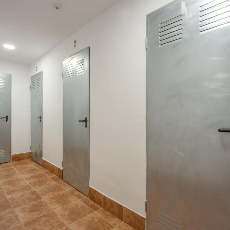 Apartamentos Brisas de Cádiz 1 - Habitación Triple con ducha - 18
