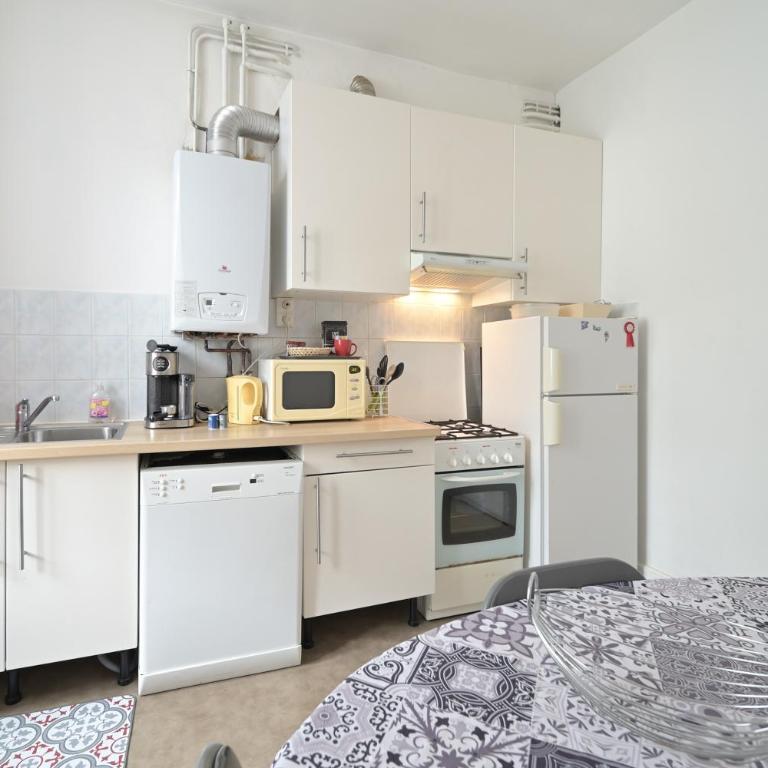 Appartement à Luchon - Appartamento Premium con 3 Camere da Letto e Balcone - 5