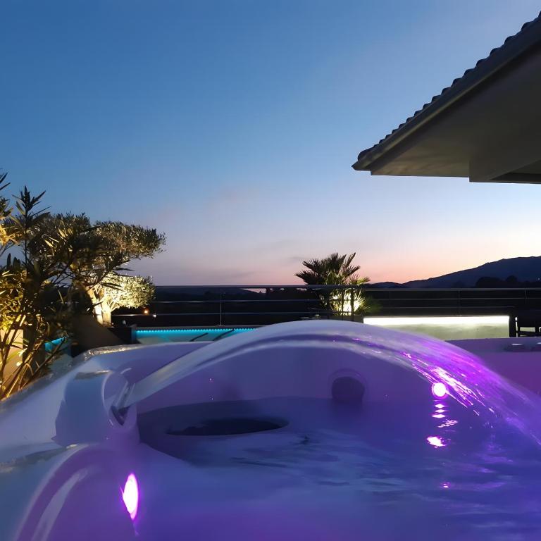 Au Domaine d'Arca - Appartamento Deluxe con 2 Camere da Letto e Vista Giardino - 2