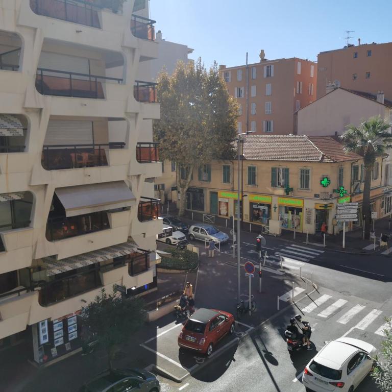 Juan-les-pins Center Sylvaplana - Studio mit Balkon - 5