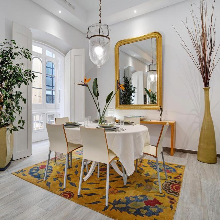Piso con Encanto - Apartamento Deluxe de 2 dormitorios con balcón - 6