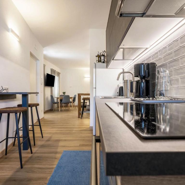 Casa Chiarani - Appartamento Premium con 3 Camere da Letto e Balcone - 31