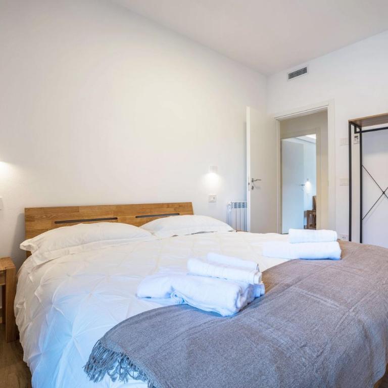 Casa Chiarani - Appartamento Premium con 3 Camere da Letto e Balcone - 12