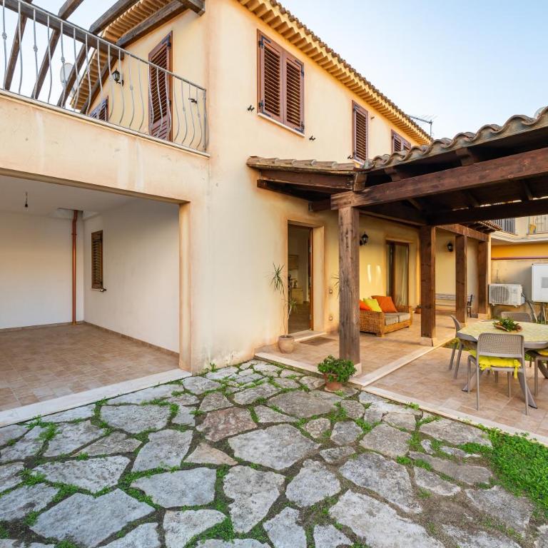Girasole 2 - Casa con 3 Camere da Letto - 2