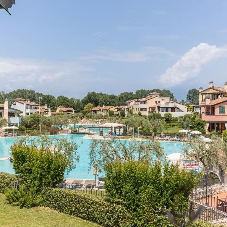 Maloma - Appartamento Premium con 3 Camere da Letto e Balcone - 2