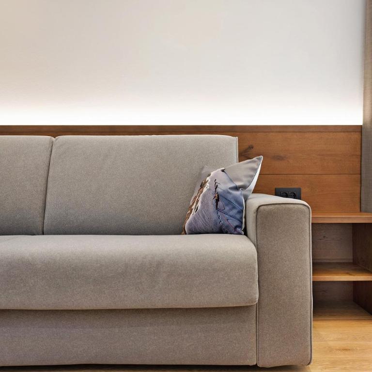 Apartments Montblanc Sella - Appartamento Deluxe con 2 Camere da Letto e Vista Giardino - 6