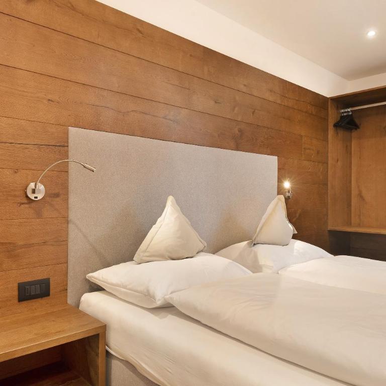 Apartments Montblanc Sella - Appartamento Deluxe con 2 Camere da Letto e Vista Giardino - 14