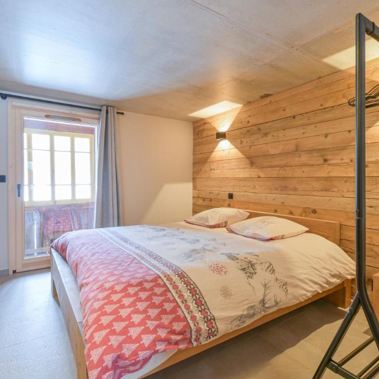Lisalice gite - Maison 6 Chambres - 24