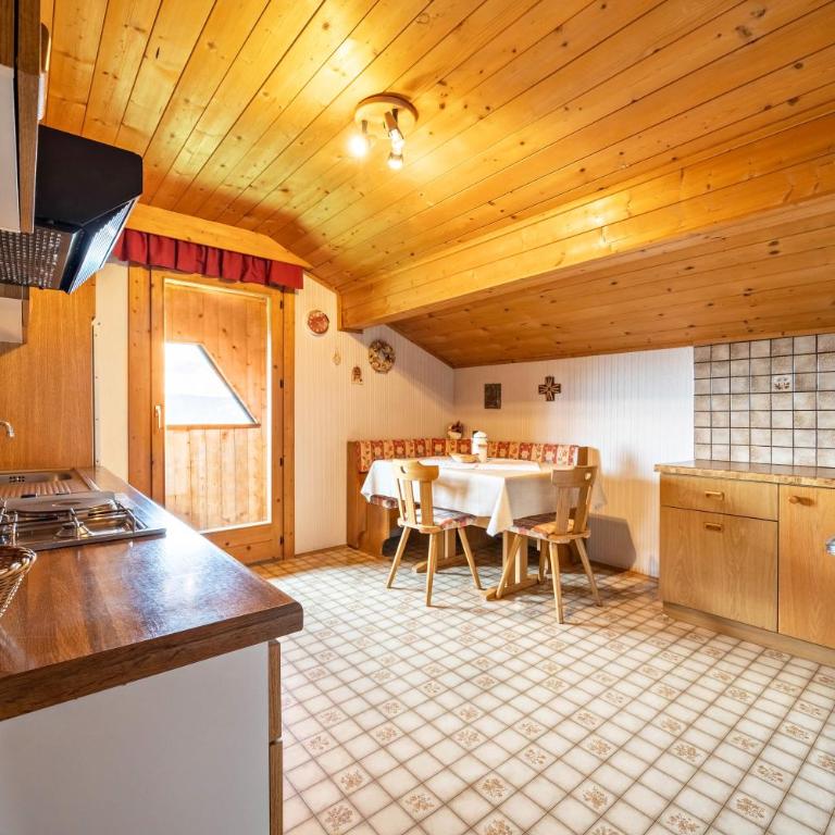 Rotsteinhof Apartement Bergblick - Two-Bedroom Deluxe Apartment with Garden View - 7