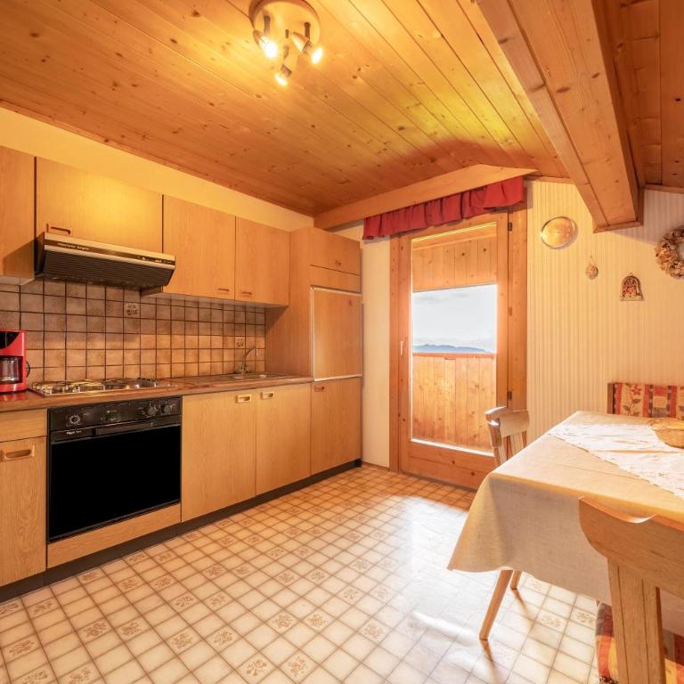 Rotsteinhof Apartement Bergblick - Two-Bedroom Deluxe Apartment with Garden View - 4
