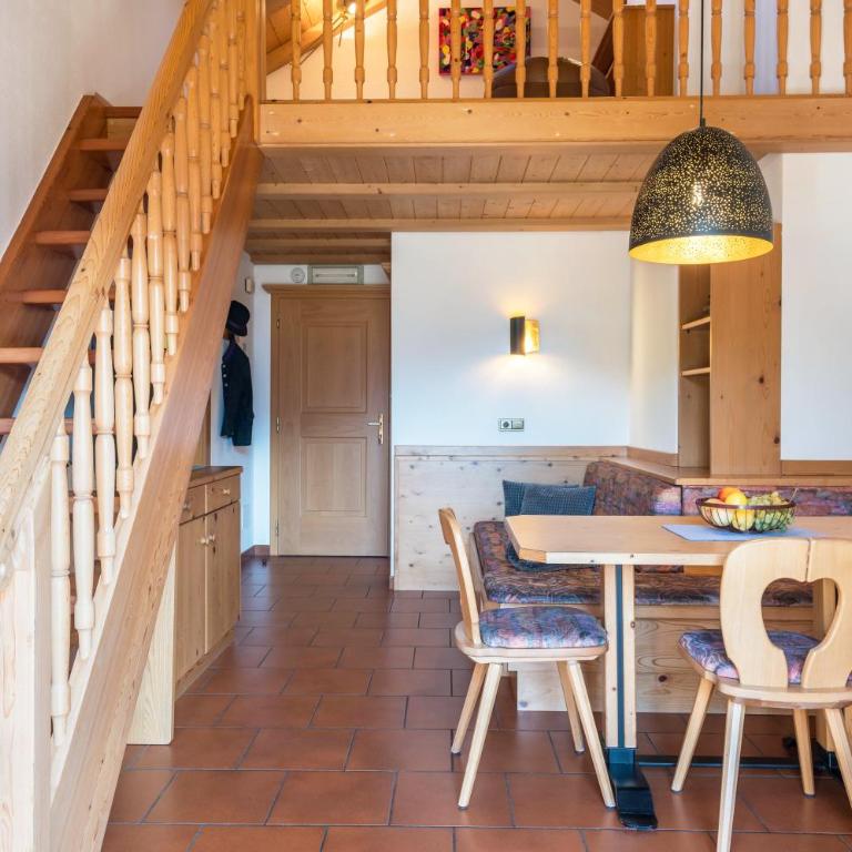 Häuslerhof App Tilia - Deluxe-Apartment mit 2 Schlafzimmern und Gartenblick - 11