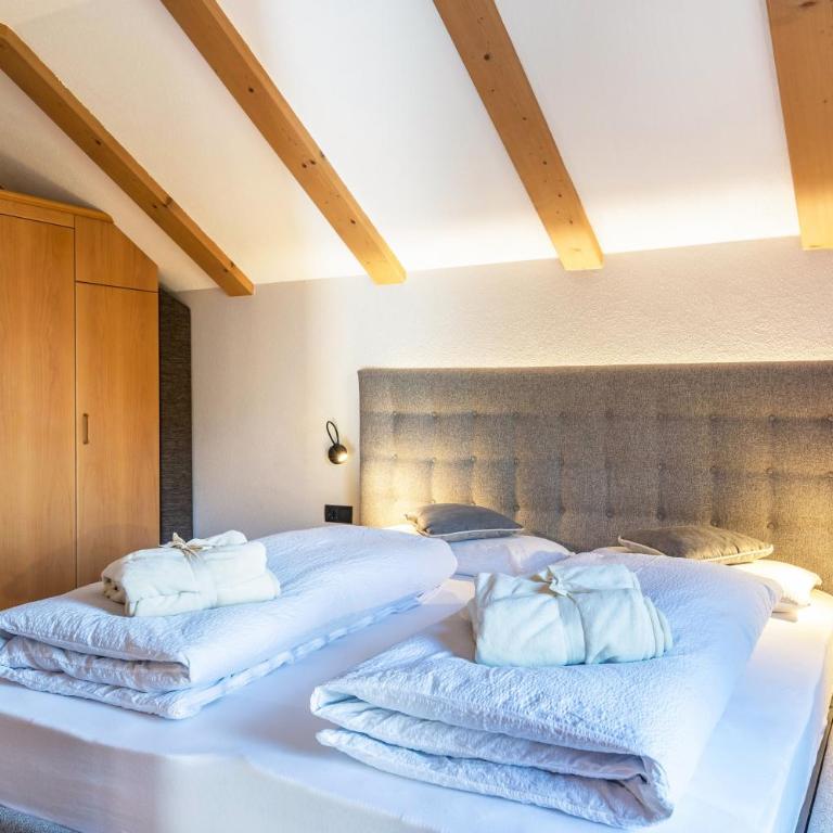 Häuslerhof App Tilia - Deluxe-Apartment mit 2 Schlafzimmern und Gartenblick - 2