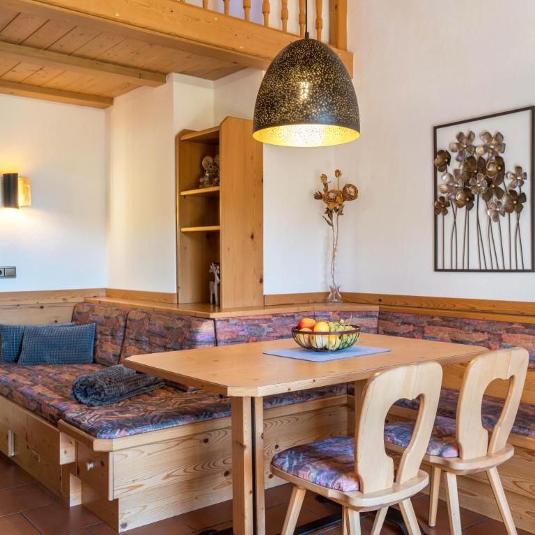 Häuslerhof App Tilia - Deluxe-Apartment mit 2 Schlafzimmern und Gartenblick - 12