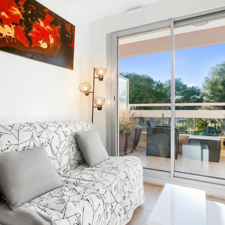 Appartement Boulouris - Two-Bedroom Deluxe Apartment with Garden View - 7