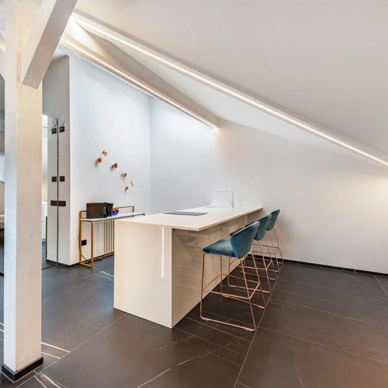 App 304 Palazzo Cavour - Monolocale con Divano-Letto - 10