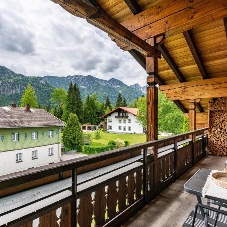Haus Katharina 1 - Premium Apartment mit 3 Schlafzimmern und Balkon - 1