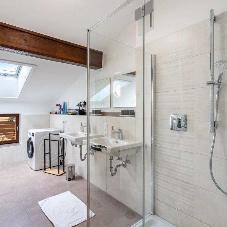 Haus Katharina 1 - Premium Apartment mit 3 Schlafzimmern und Balkon - 16
