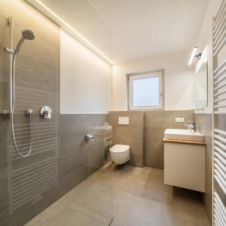 Ferienwohnung Lamm 4 - Appartamento Superior con 1 Camera da Letto e Balcone - 11