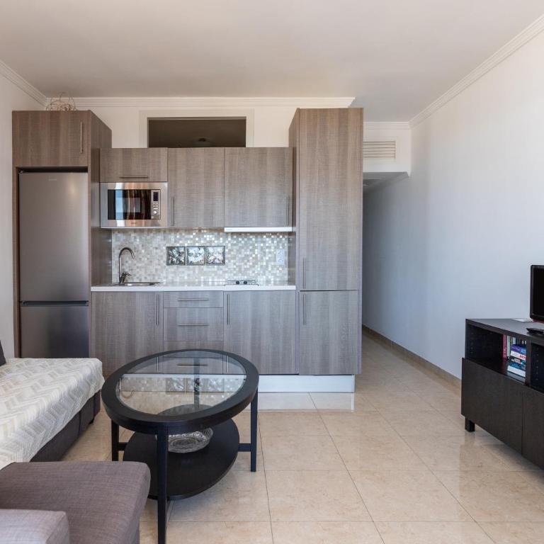 Sunny one bedroom apartment - Apartamento Superior de 1 dormitorio con balcón - 6