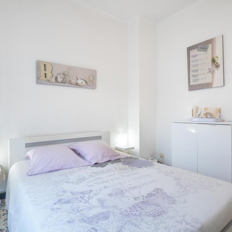 Chambres D'hotes Au Bougainvillier - Chambre Quadruple avec Douche - 10