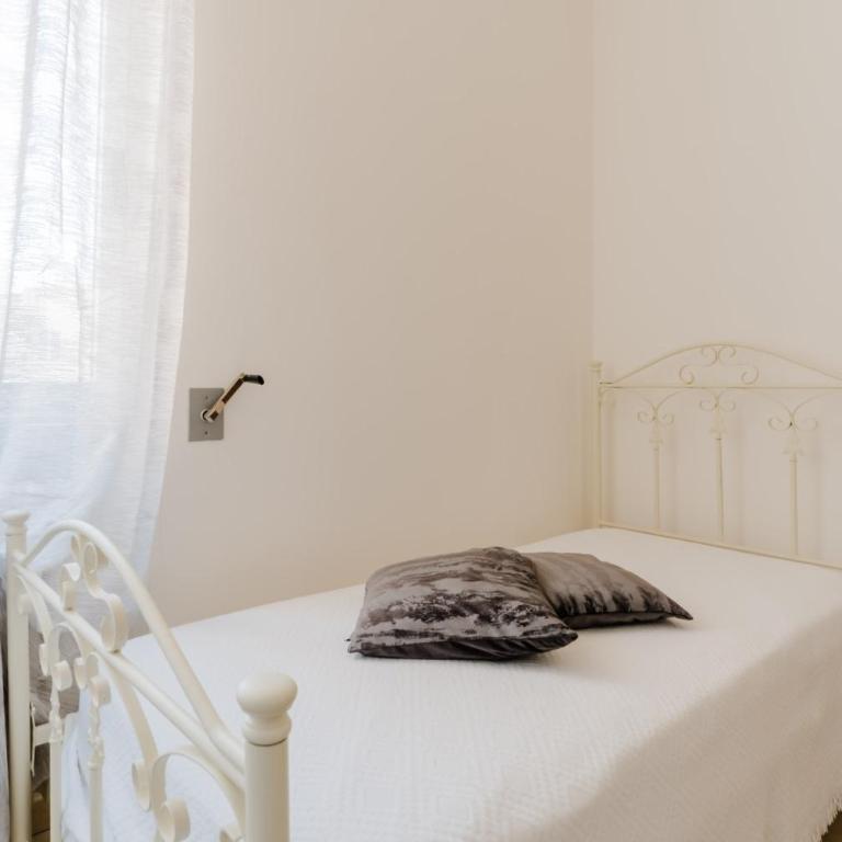 Casa Giselle a Otranto - Two-Bedroom Deluxe Apartment with Balcony - 15